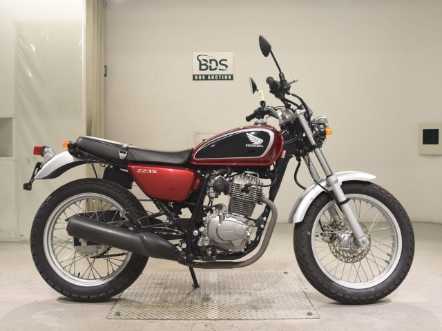 Honda CB223S 2008