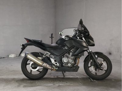 Honda CB250F 2015