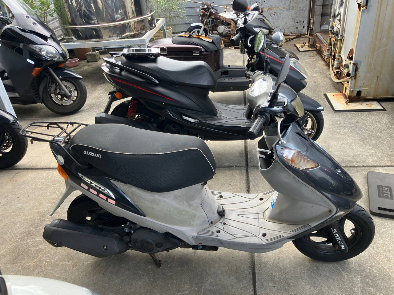 Suzuki ADDRESS V125 2008
