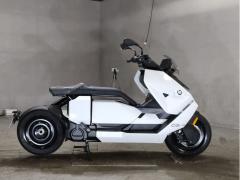 BMW CE04 2022