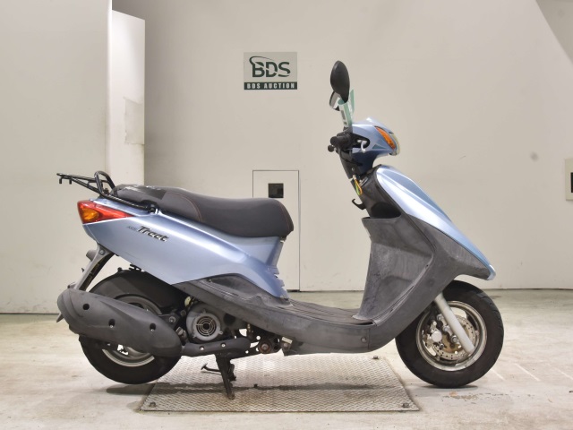 Yamaha AXIS125 2012