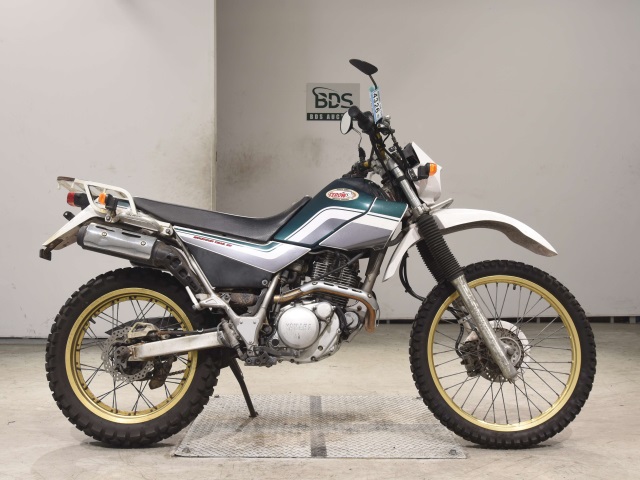 Yamaha SEROW XT225 2000