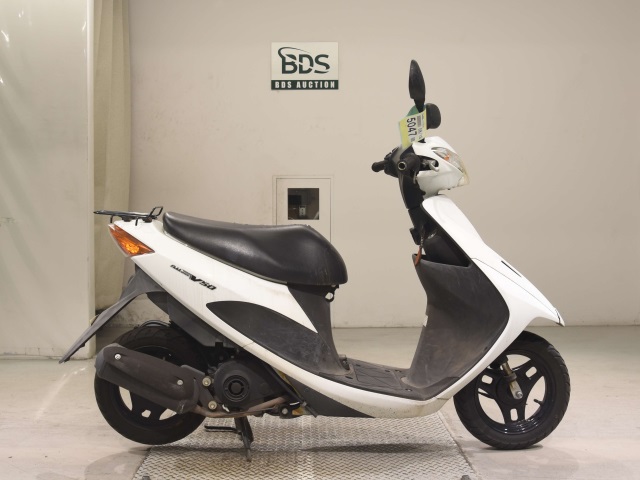 Suzuki ADDRESS V50