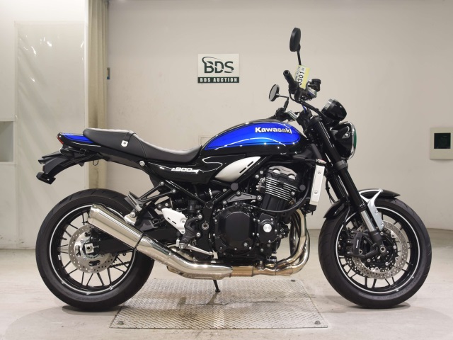 Kawasaki Z900RS 2024