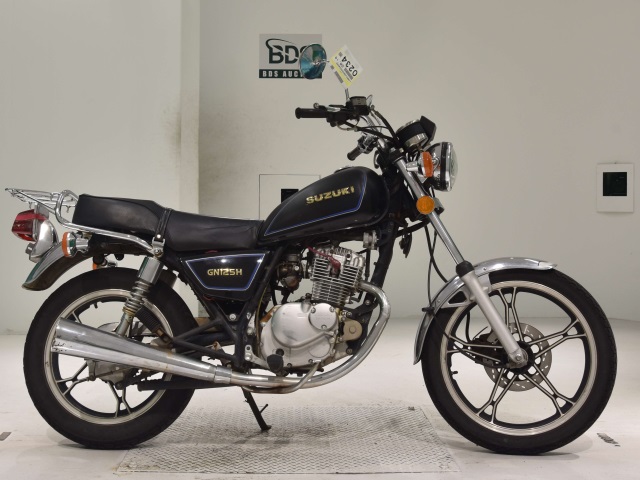 Suzuki GN125H 2013