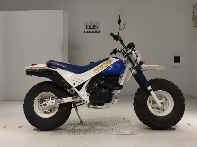 Honda FATCAT 2016