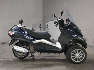 Piaggio MP3 250RL