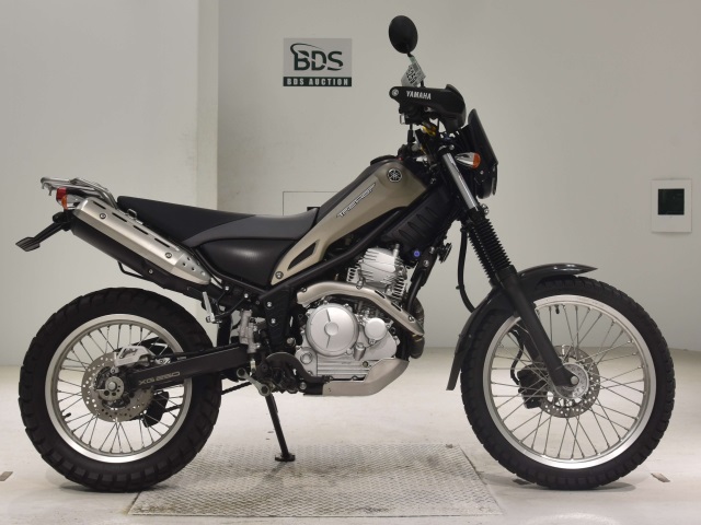 Yamaha TRICKER 2018