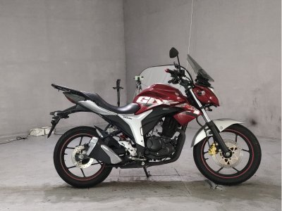 Suzuki GIXXER150