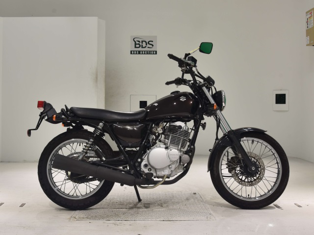 Suzuki GRASSTRACKER BIGBOY 2016