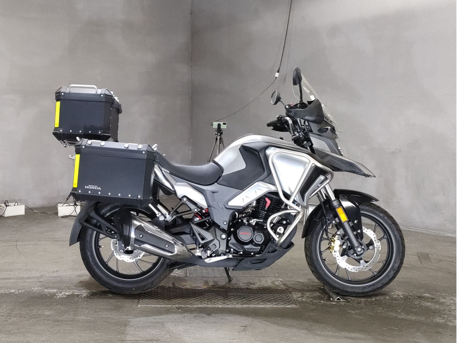 Honda CB190X 2021