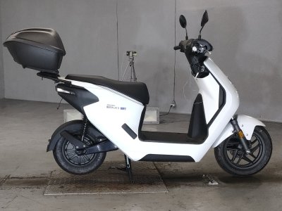 Honda EM1E: 2023