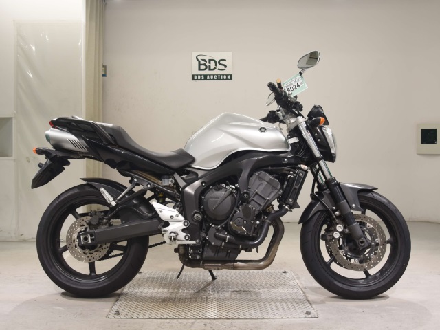 Yamaha FZ6-N 2041