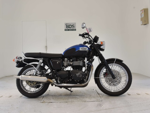 Triumph BONNEVILLE T100 2014