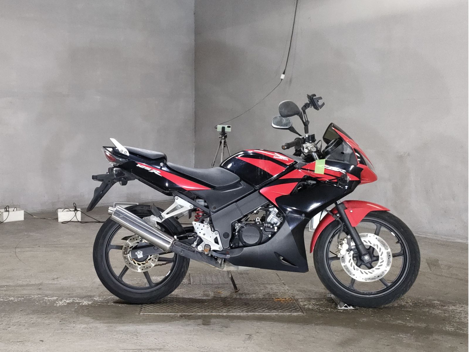Honda CBR125R 2009