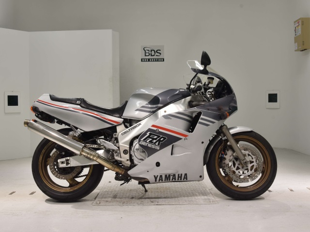 Yamaha FZR1000 1989
