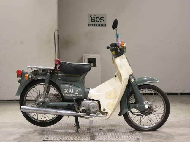 Honda C50 1984