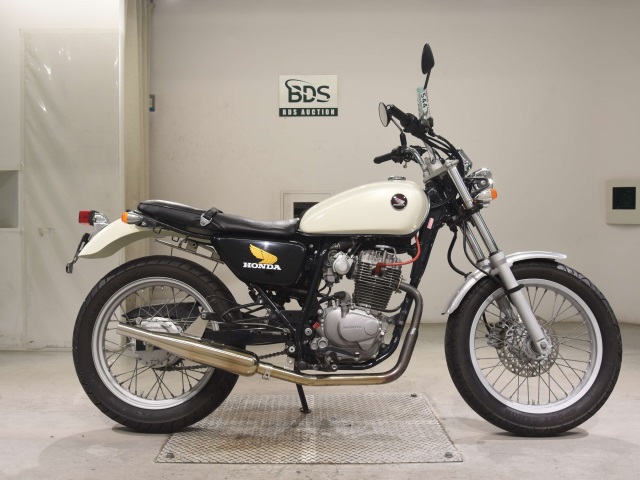 Honda CB223S 2008