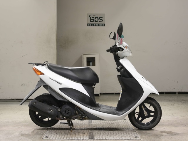 Suzuki ADDRESS V50