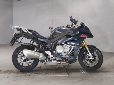 BMW S1000XR 2018