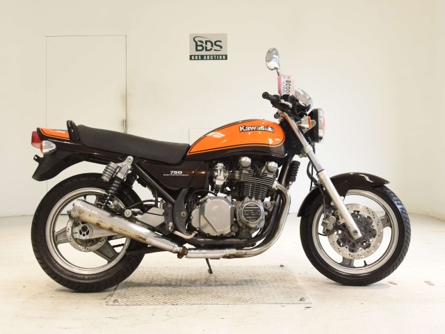 Kawasaki ZEPHYR750
