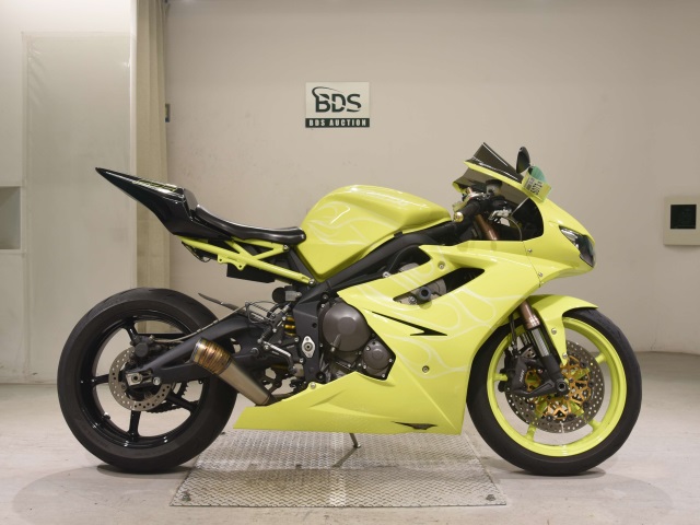 Triumph DAYTONA 675 2010