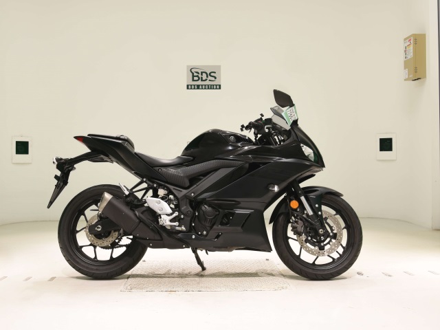 Yamaha YZF-R3 2021