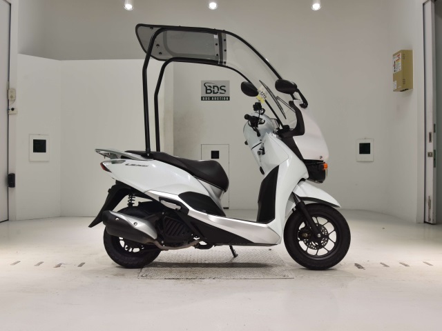 Honda LEAD125 2019