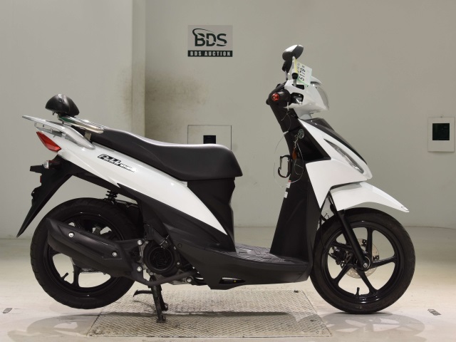 Suzuki ADDRESS V110
