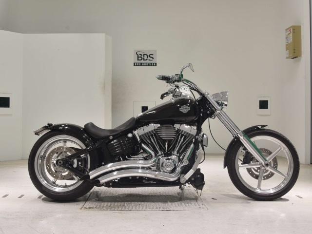 HD ROCKER C FXCWC1580 2008