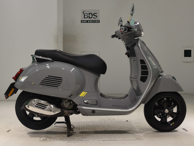 Vespa GTS300 SUPER 2020
