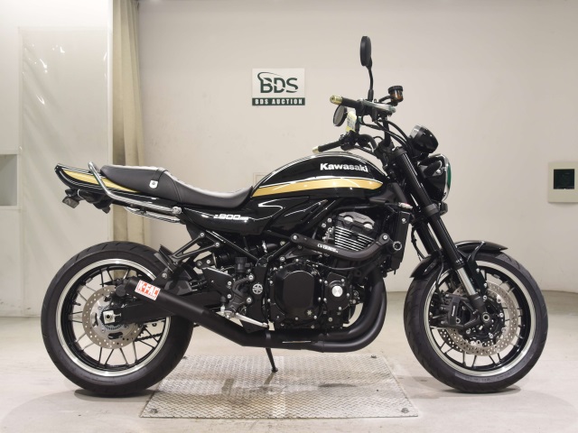 Kawasaki Z900RS 2021