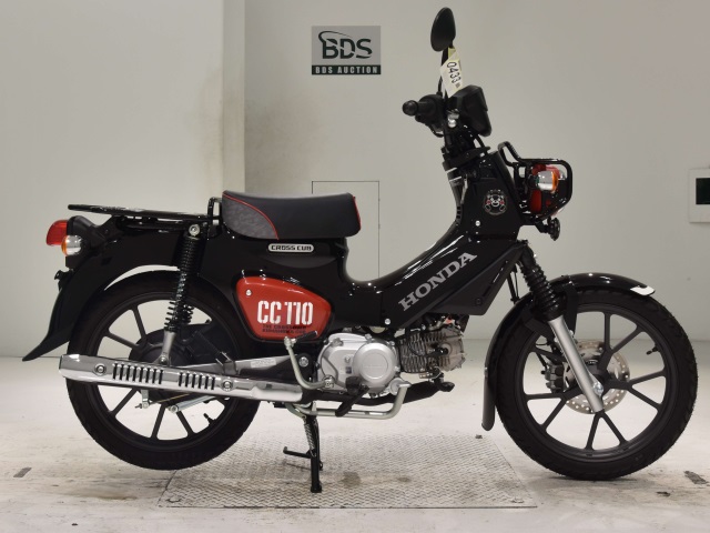 Honda CC110 CROSSCUB 2022