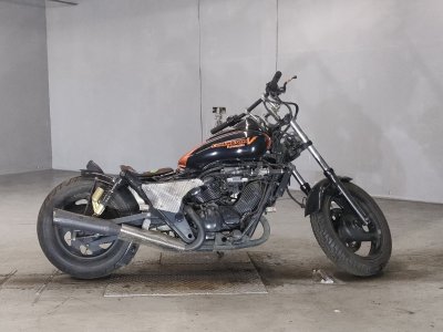 Kawasaki ELIMINATOR 250V 2000