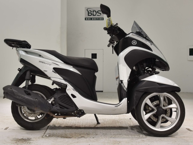 Yamaha TRICITY MW125 2015