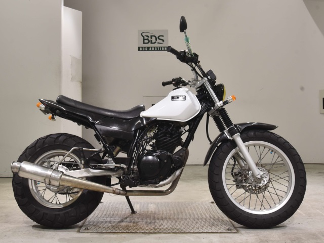 Yamaha TW225 2002