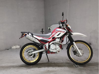 Yamaha SEROW XT250