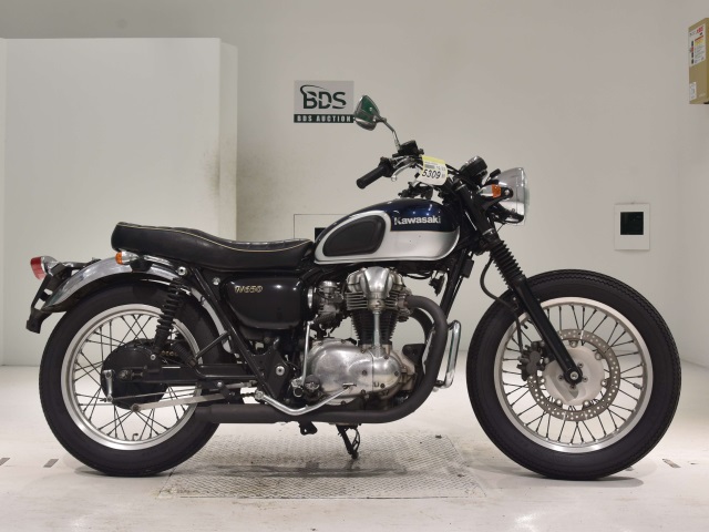 Kawasaki W650 2005