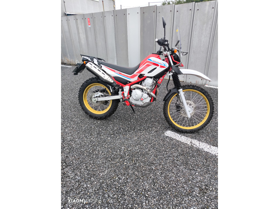 Yamaha SEROW XT250 2020
