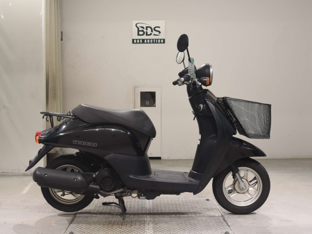 Honda TODAY 2012