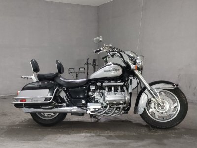 Honda GL1500C F6C VALKYRIE TOURER 1999