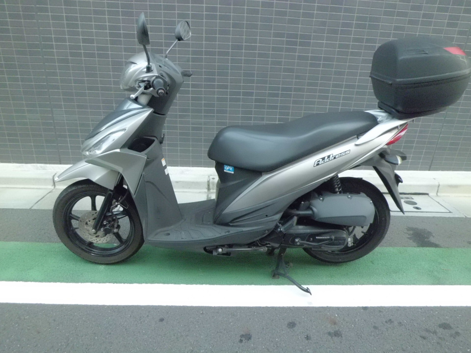 Suzuki ADDRESS V110
