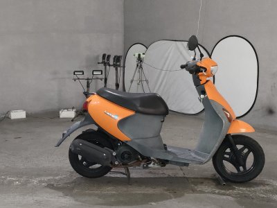 Suzuki LETS4