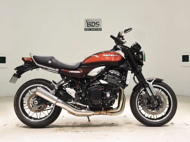 Kawasaki Z900RS 2018