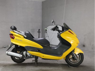 Yamaha MAJESTY 250C