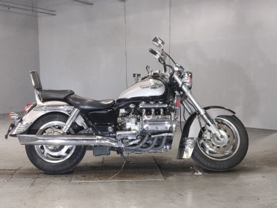 Honda GL1500C F6C VALKYRIE 1998