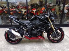 Suzuki GSR750 2011