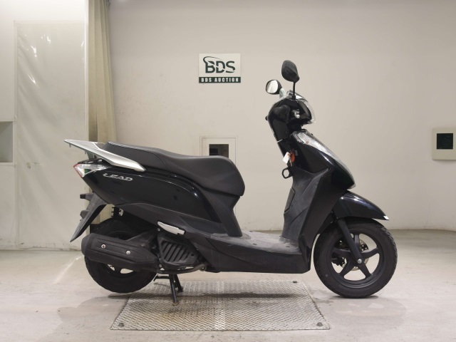 Honda LEAD125 2015