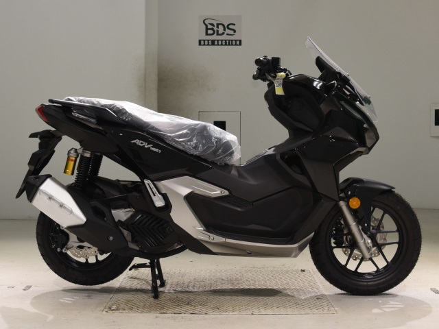 Honda ADV 160 2025