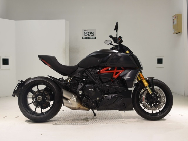 Ducati DIAVEL 1260S 2019